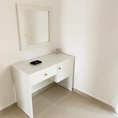 Apartment Sea View Elite2 *